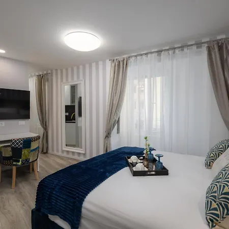 Апартаменты & Forever 2