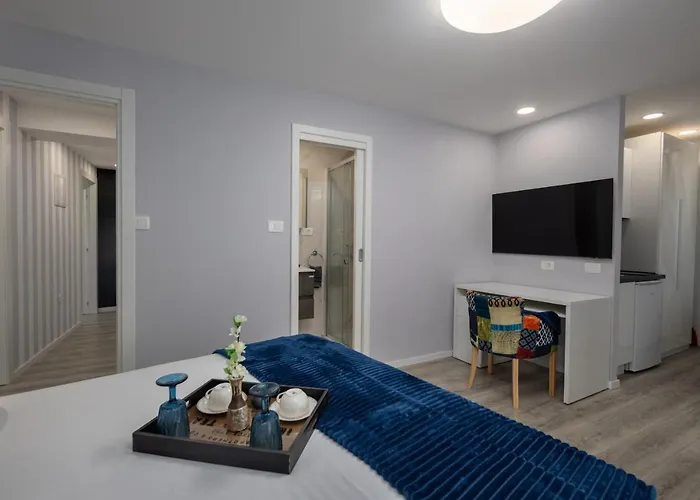 & Forever 2 Apartman *