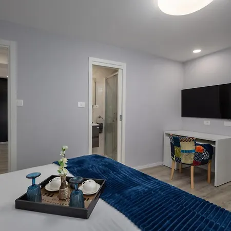 & Forever 2 Apartment *